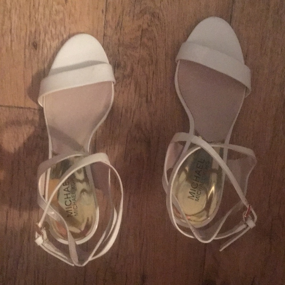Michael Kors White low heel